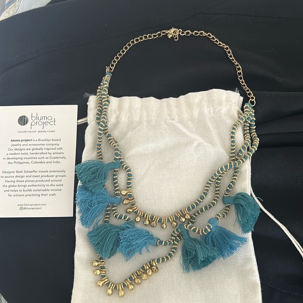 Women’s Gold tone Fringe Necklace Blue accents Double Strand